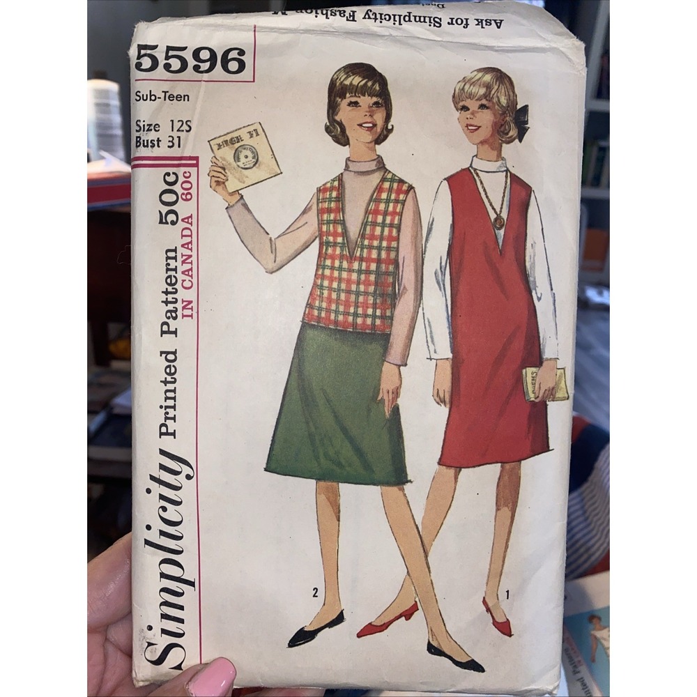 Vintage 1964 Simplicity 5596 Sewing Pattern Jumper Blouse Skirt Size 12S 31 Bust